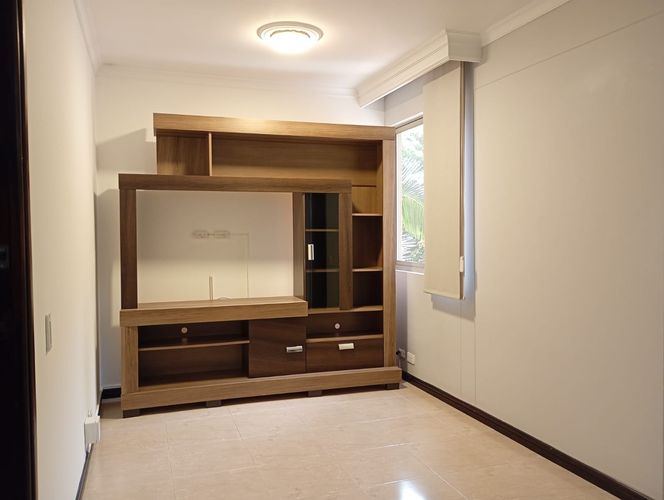 Apartamento de 3 alcobas en arriendo en Laureles, Medellín, 122 m² · foto 11 de 19