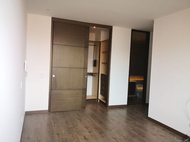 Apartamento de 3 alcobas en venta en Santa Paula, Bogotá, 154 m² · foto 17 de 21
