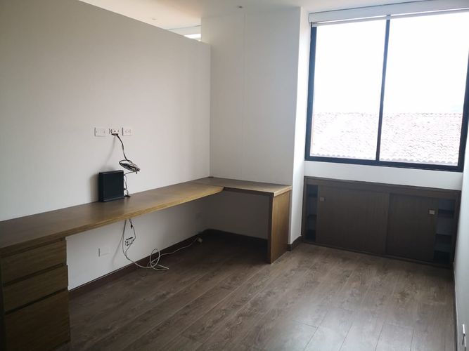 Apartamento de 3 alcobas en venta en Santa Paula, Bogotá, 154 m² · foto 16 de 21