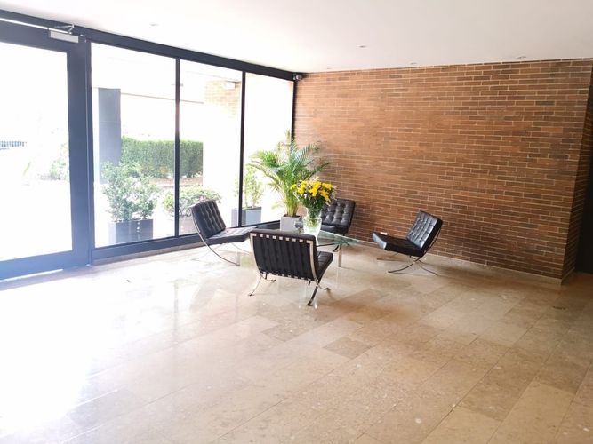 Apartamento de 3 alcobas en venta en Santa Paula, Bogotá, 154 m² · foto 5 de 21