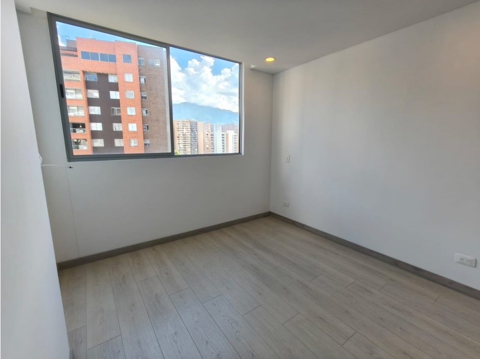 Apartamento en venta en Cumbres, Envigado · foto 13 de 19