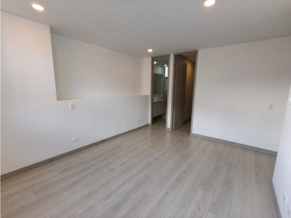 Apartamento en venta en Cumbres, Envigado · foto 15 de 19