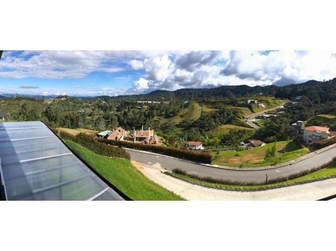 Casa de 4 alcobas en venta en Las Palmas, Envigado, 370 m² · foto 13 de 15