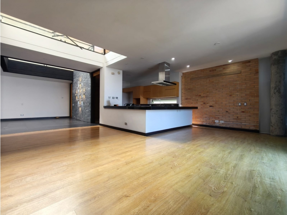 Casa en venta en Loma Del Esmeraldal, Envigado · foto 4 de 24