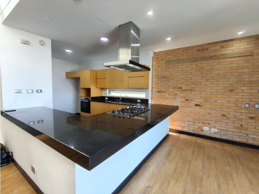 Casa en venta en Loma Del Esmeraldal, Envigado · foto 10 de 24