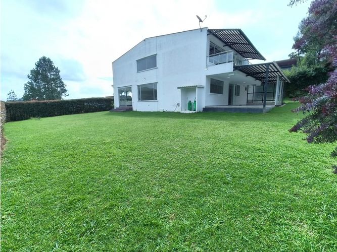 Casa de 3 alcobas en venta en Loma Del Escobero, El Retiro, 350 m² · foto 19 de 24