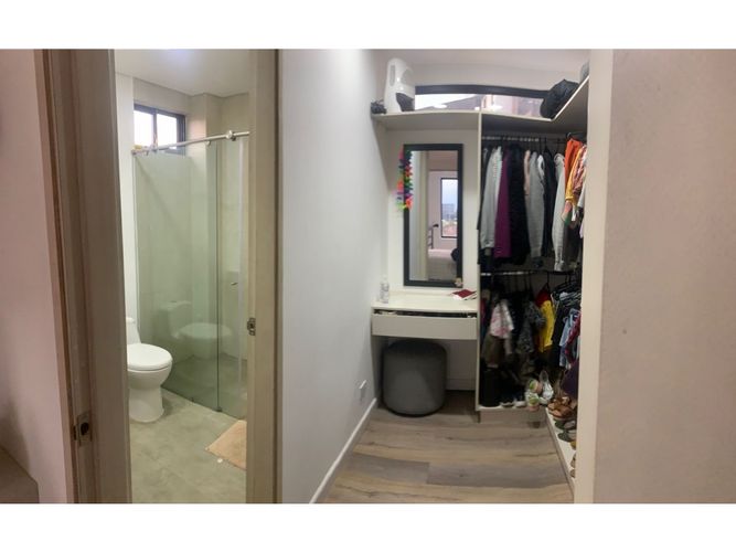 Casa de 4 alcobas en venta en Loma Del Escobero, El Retiro, 215 m² · foto 12 de 16