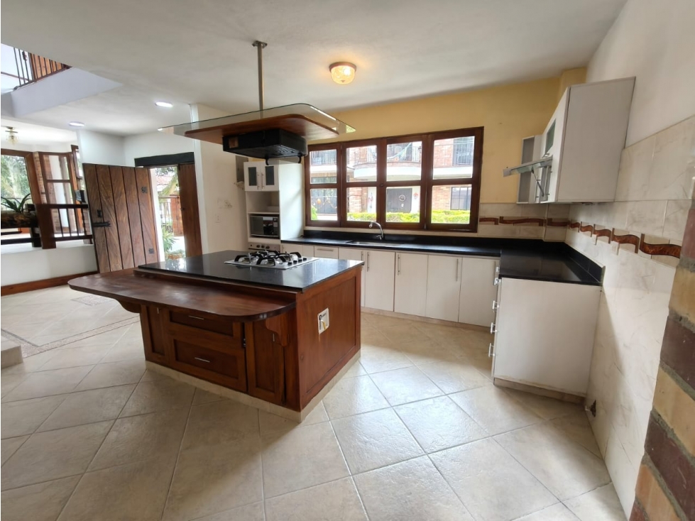 3BR House in La florida (350 m²) for Sale - 2