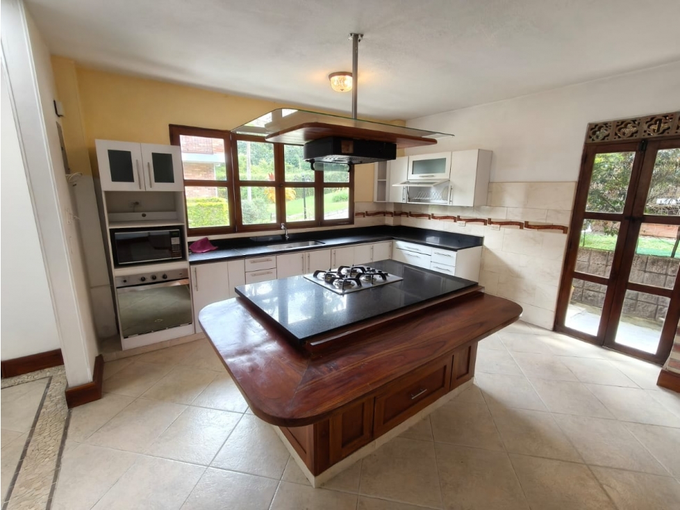 3BR House in La florida (350 m²) for Sale - 3