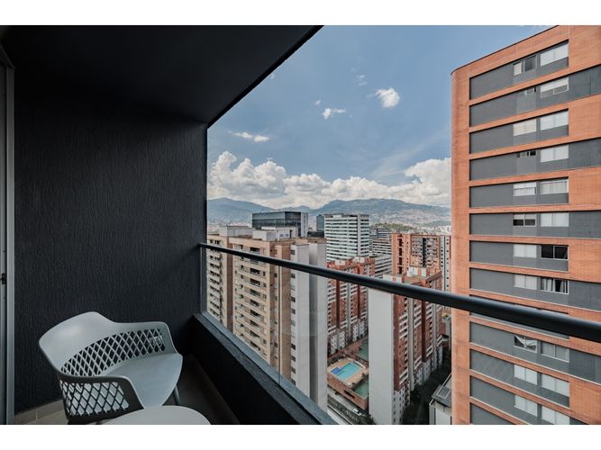 Apartamento de 2 alcobas en venta en Ciudad Del Río, Medellín, 79 m² · foto 11 de 24
