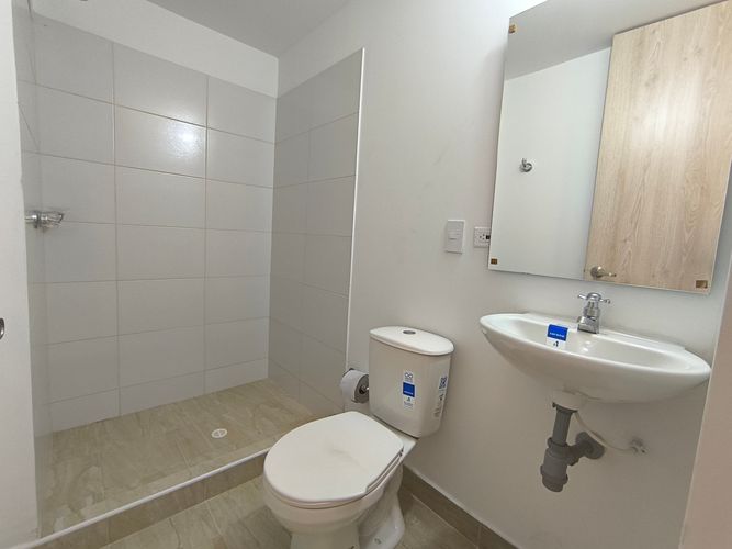 Apartamento en venta en La Giralda, Bogotá · foto 5 de 21