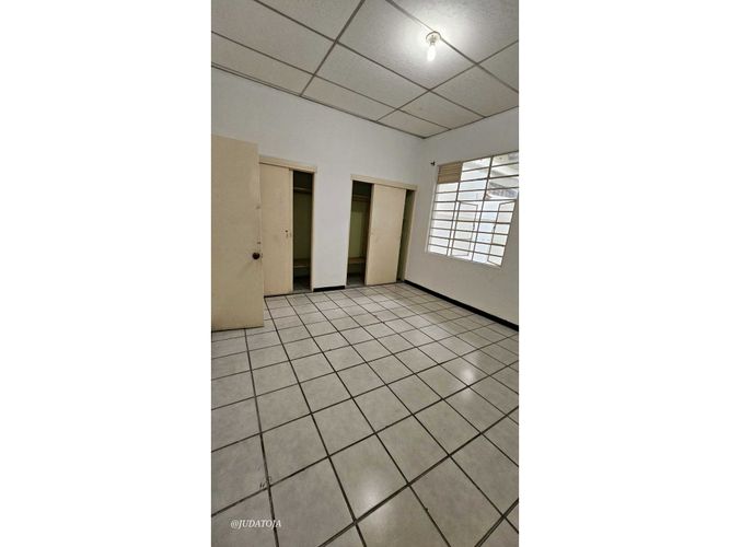 Casa de 2 alcobas en venta en Alamos, Cali, 240 m² · foto 7 de 11