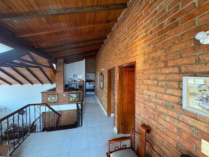 Casa de 4 alcobas en venta en Lagos Del Cacique, Bucaramanga, 400 m² · foto 9 de 9