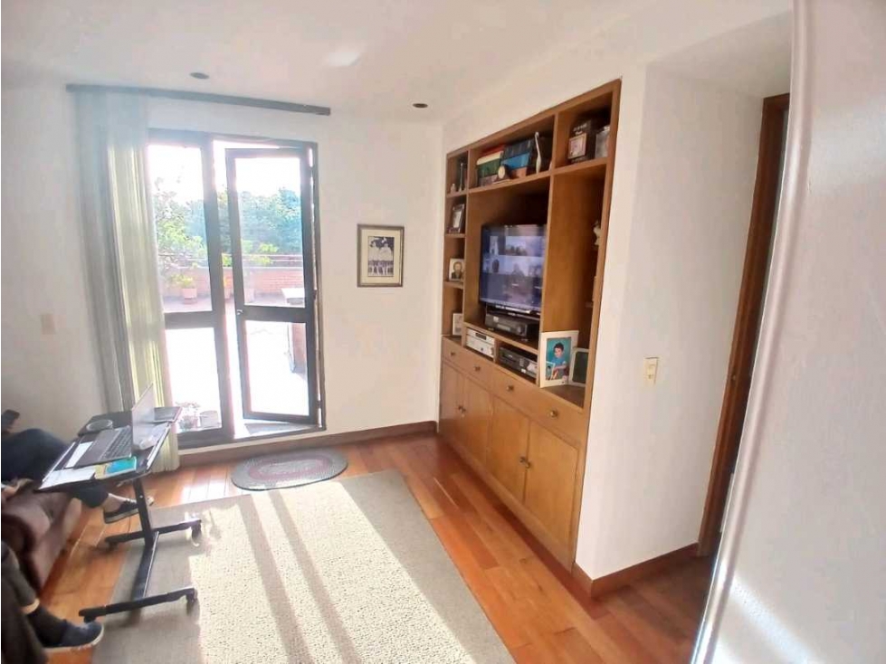 Apartamento en venta en Santa Barbara Oriental, Bogotá · foto 6 de 14