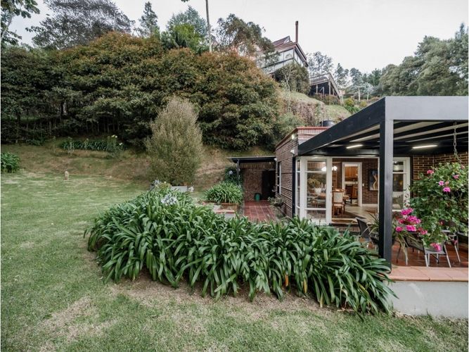 Casa de 4 alcobas en venta en Carrizales, Envigado, 407 m² · foto 10 de 21