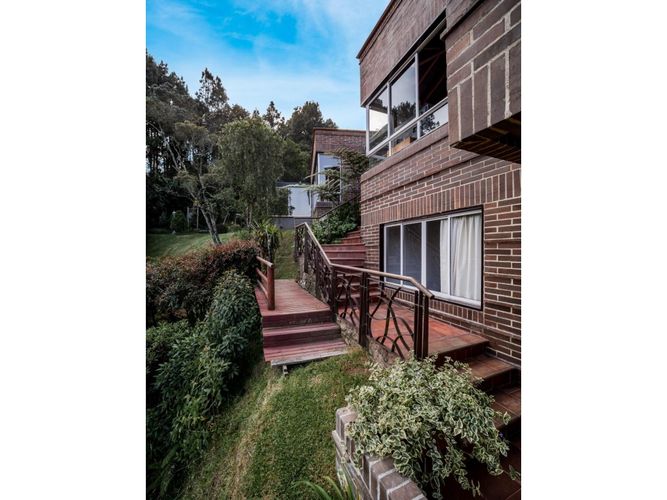Casa de 4 alcobas en venta en Carrizales, Envigado, 407 m² · foto 11 de 21