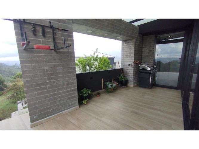 Casa de 3 alcobas en venta en Carrizales, Envigado, 400 m² · foto 24 de 24