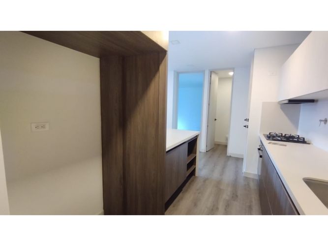 Apartaestudio en venta en Los Naranjos, Medellín, 88 m² · foto 6 de 23