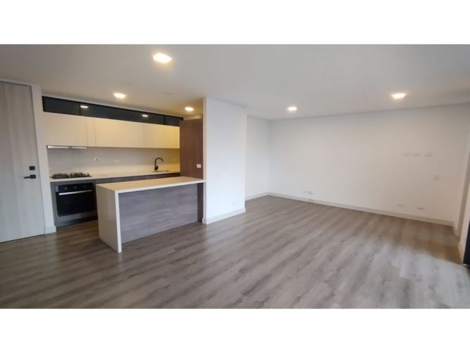 Apartaestudio en venta en Los Naranjos, Medellín, 88 m² · foto 8 de 23