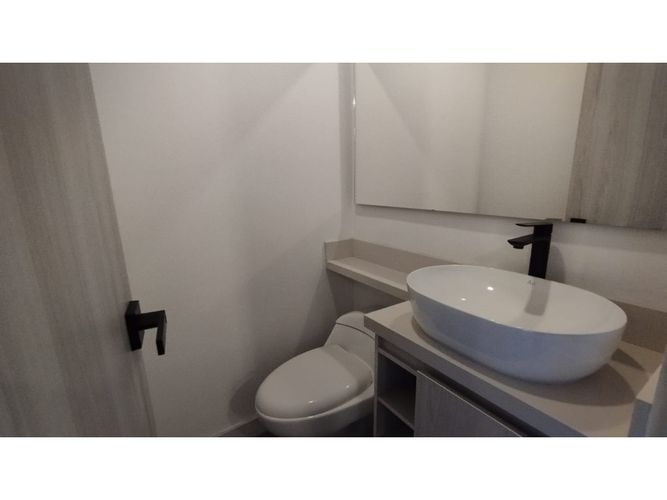 Apartaestudio en venta en Los Naranjos, Medellín, 88 m² · foto 14 de 23