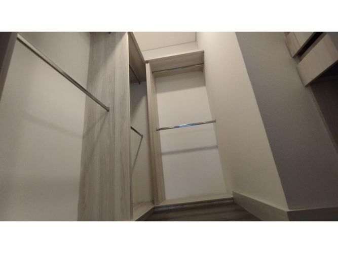 Apartaestudio en venta en Los Naranjos, Medellín, 88 m² · foto 19 de 23
