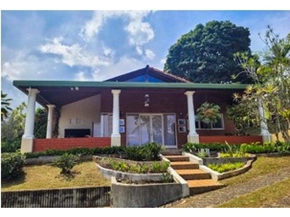 5BR Country House in Pepe sierra ii (214 m²) for Sale - 2