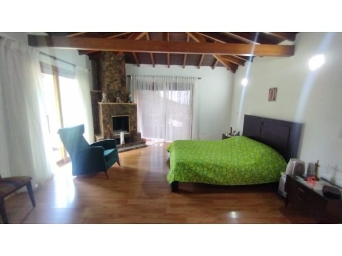 Casa de 3 alcobas en venta en Carrizales, Envigado, 460 m² · foto 12 de 24