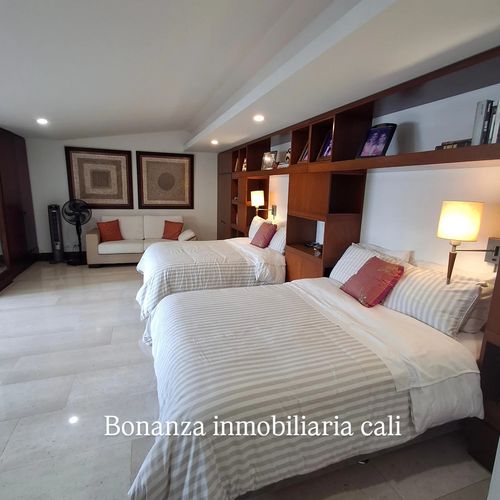 Casa de 4 alcobas en venta en Bellavista, Cali, 480 m² · foto 13 de 14
