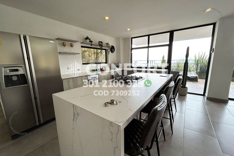 Casa de 4 alcobas en venta en La Catedral, Envigado, 477 m² · foto 8 de 24