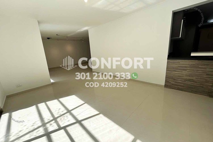 Casa de 3 alcobas en venta en Loma Benedictinos, Envigado, 452 m² · foto 7 de 24