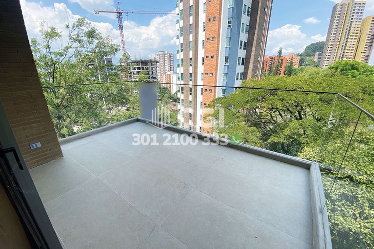 Apartamento en venta en Castropol, Medellín · foto 4 de 24