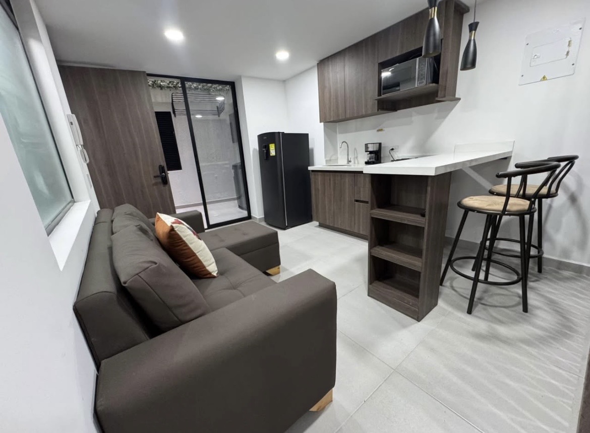 Apartamento en venta en San javier no.2, Medellín 2