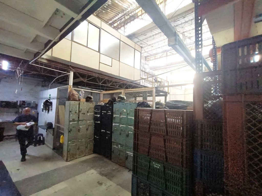 Bodega en venta en El Poblado, Medellín [No disponible] 3