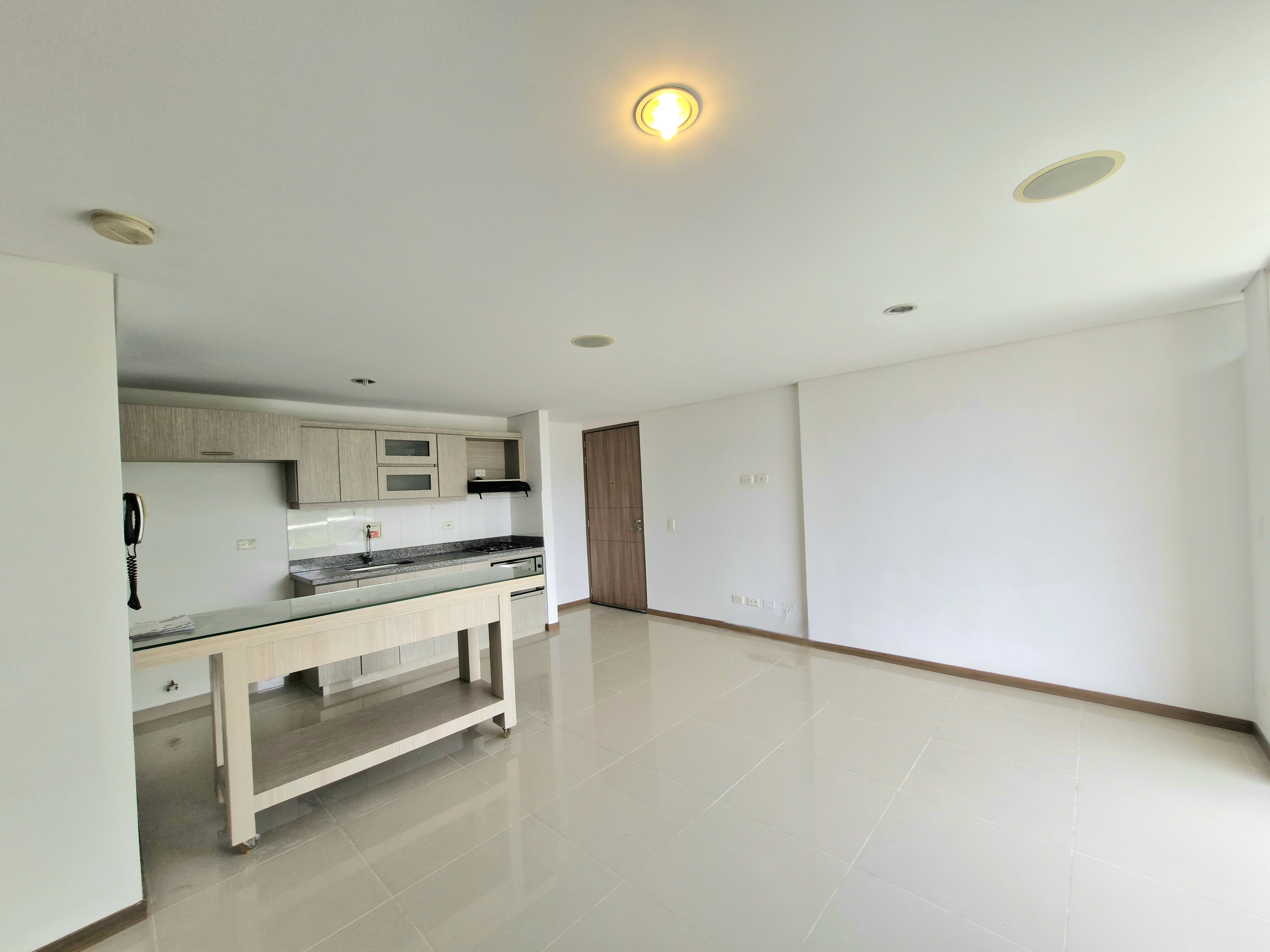 Apartamento en venta en La Inmaculada, Envigado · foto 5 de 15