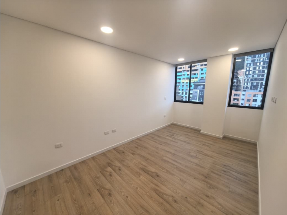 Apartamento en venta en Santa Barbara, Bogotá · foto 7 de 9