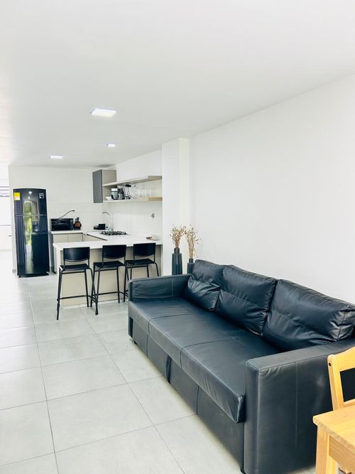 Apartamento de 3 alcobas en venta en Manchester, Bello, 85 m² · foto 8 de 15