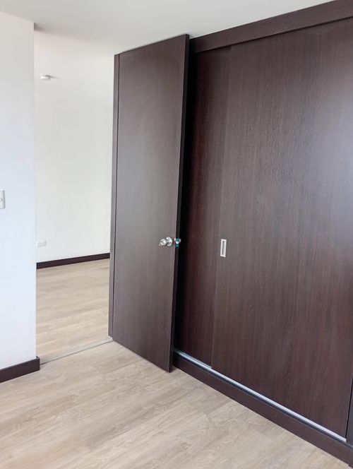 Apartamento de 3 alcobas en venta en Torres De San Vicente, Manizales, 58 m² · foto 6 de 6