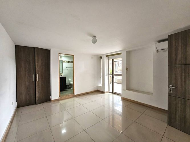 Edificio en venta en Santa Monica, Cali, 565 m² · foto 5 de 24