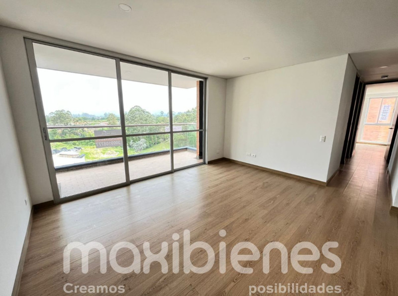 Apartamento en arriendo en Llano Grande, Rionegro · foto 3 de 10