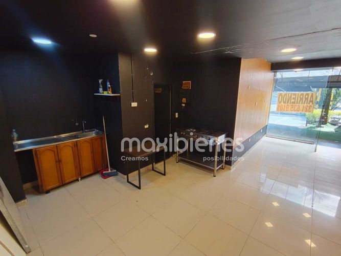 Local en arriendo en La Paz, Envigado, 45 m² · foto 2 de 7