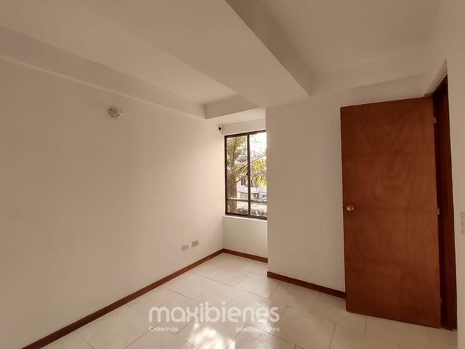 Apartamento de 3 alcobas en venta en La Ceja, 70 m² · foto 3 de 14