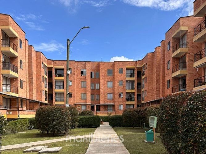 Apartamento de 3 alcobas en venta en La Ceja, 70 m² · foto 11 de 14