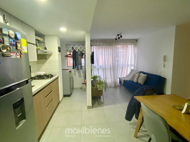 Apartamento de 2 alcobas en venta en La Ceja, 50 m² · foto 2 de 7