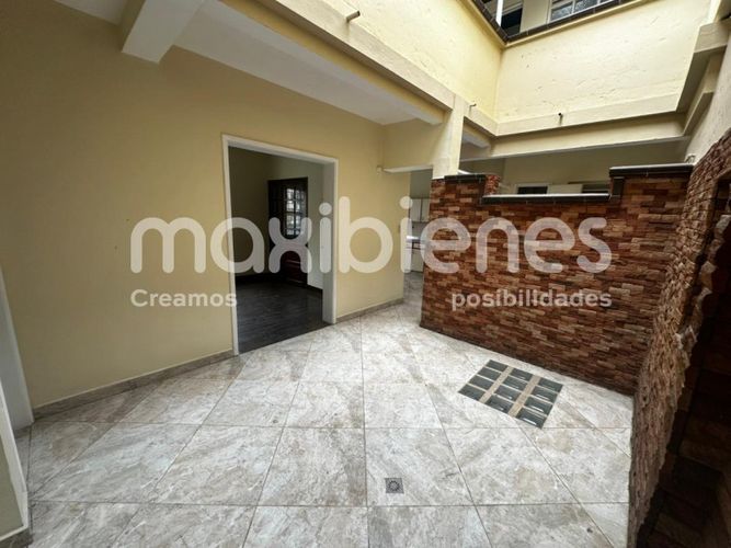 Casa de 6 alcobas en arriendo en Las Palmas, Medellín, 100 m² · foto 10 de 20