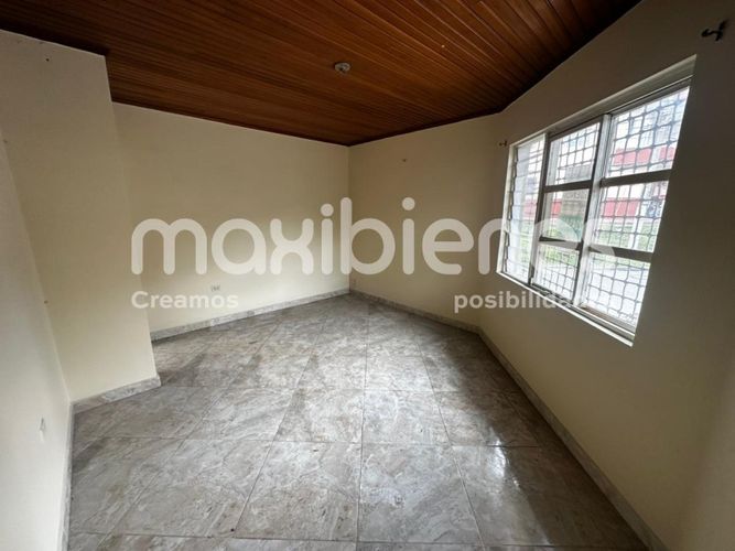 Casa de 6 alcobas en arriendo en Las Palmas, Medellín, 100 m² · foto 15 de 20