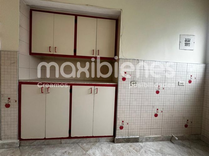 Casa de 6 alcobas en arriendo en Las Palmas, Medellín, 100 m² · foto 17 de 20