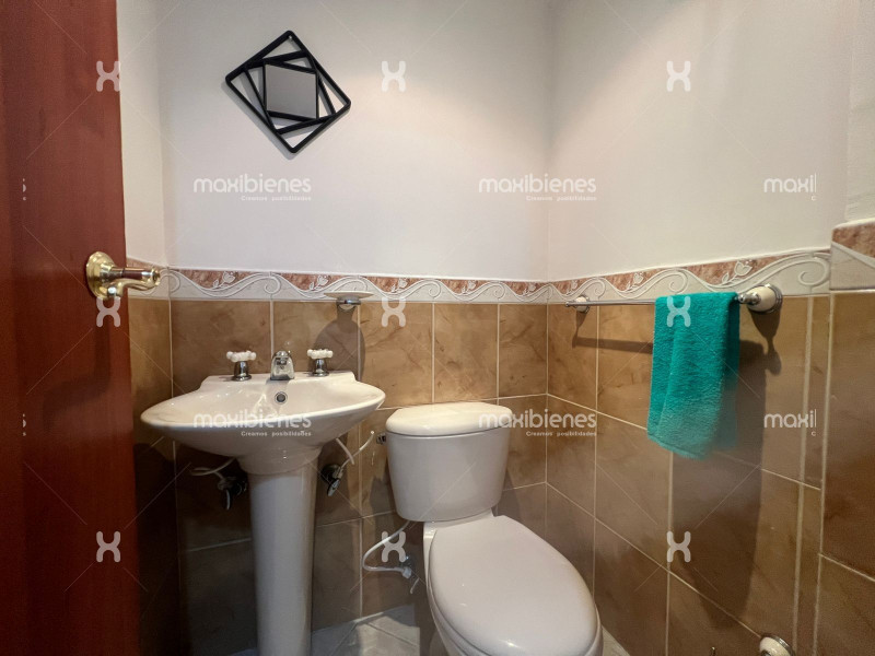 Apartaestudio en arriendo en San Lucas, Envigado · foto 11 de 12