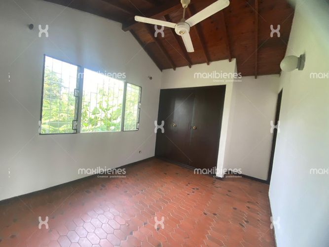 Casa de 4 alcobas en arriendo en La Navarra, Apartado, 250 m² · foto 7 de 22