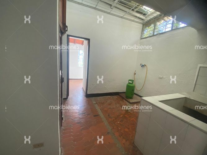 Casa de 4 alcobas en arriendo en La Navarra, Apartado, 250 m² · foto 22 de 22