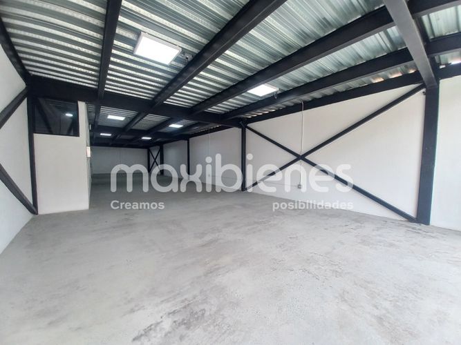 Local en arriendo en Asomadera No.3, Medellín, 160 m² · foto 6 de 8